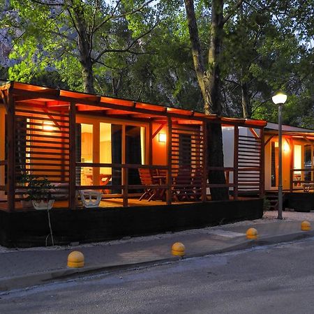 Mediteran Travel Mobile Homes Galeb Omis Exterior photo