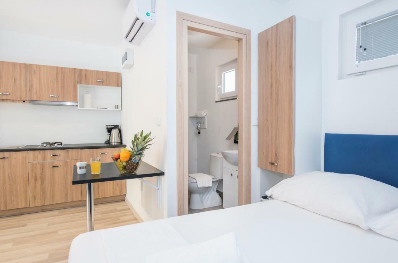 Mediteran Travel Mobile Homes Galeb Omis Exterior photo