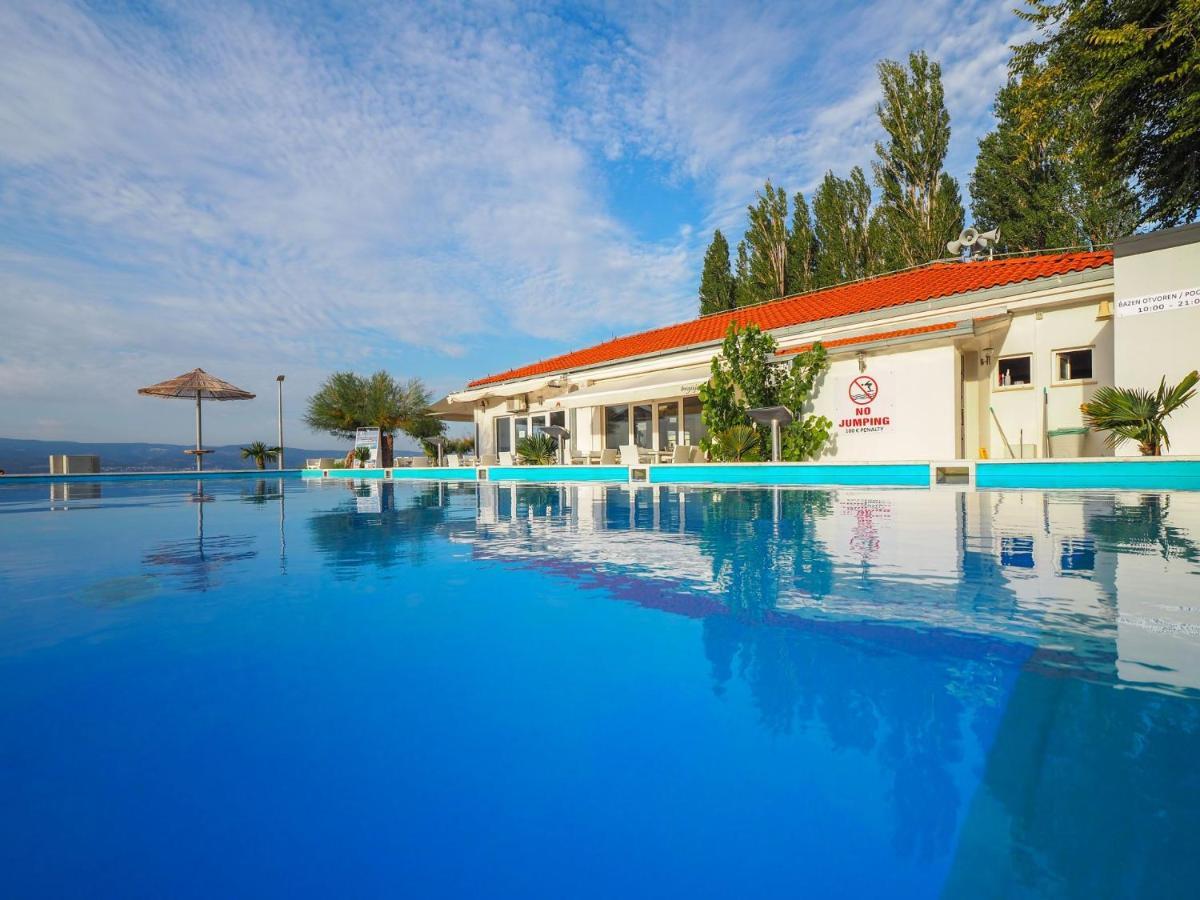 Mediteran Travel Mobile Homes Galeb Omis Exterior photo