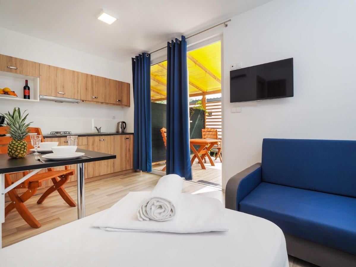 Mediteran Travel Mobile Homes Galeb Omis Exterior photo
