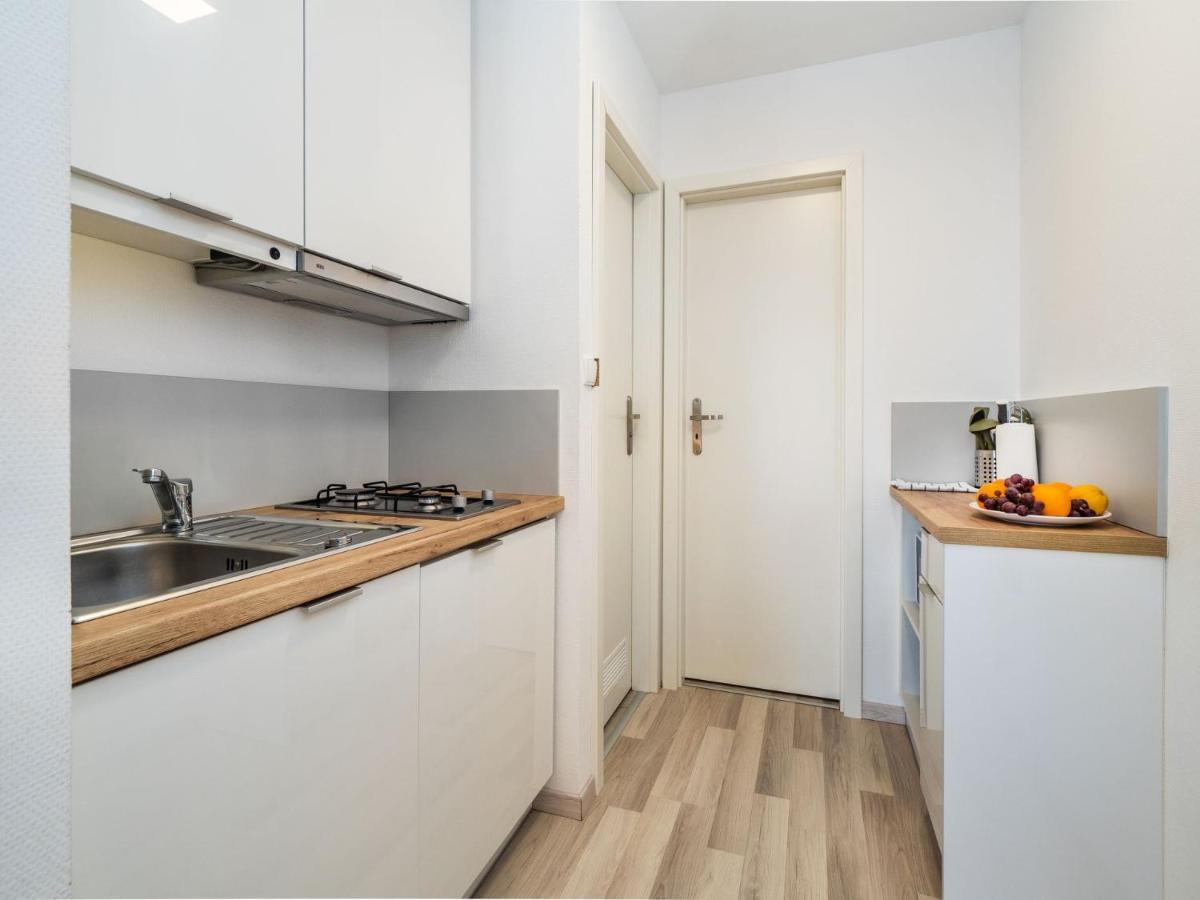 Mediteran Travel Mobile Homes Galeb Omis Exterior photo